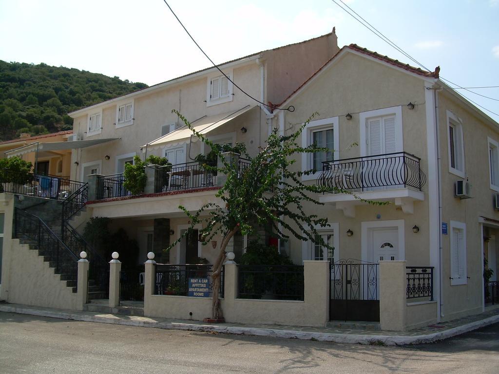 Starvillas Apartments And Studios Agia Efimia 외부 사진